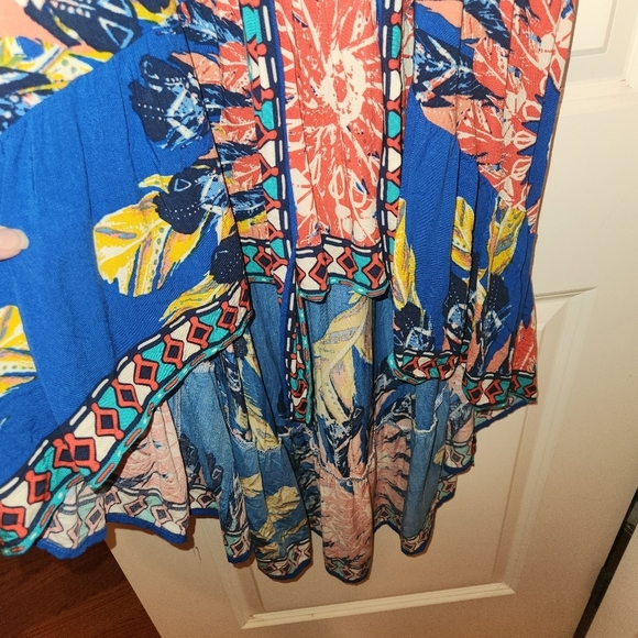 Flying Tomato Blue Floral High-Low Dress Size L Elastic Neck On/Off Shoulder - Picture 5 of 10